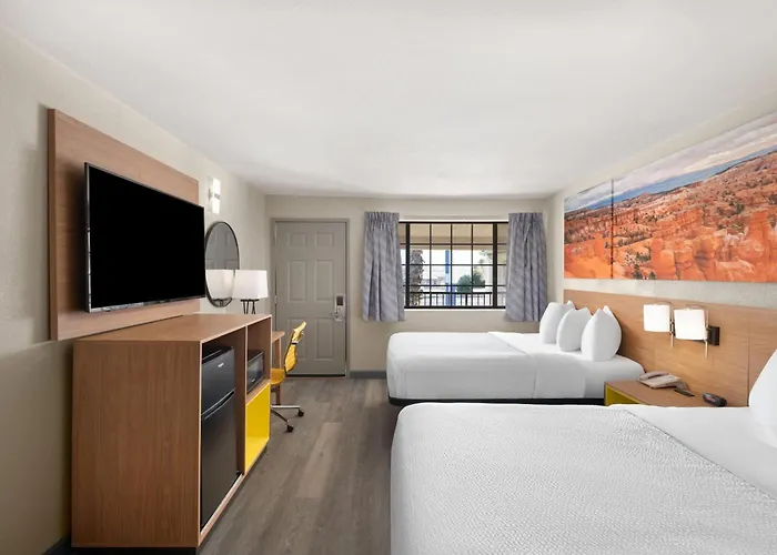 Days By Wyndham Safford, Az Hotel